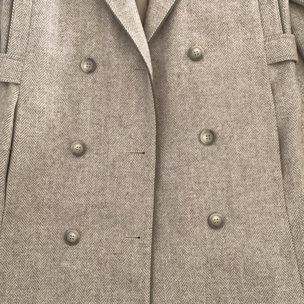 Women's Tan Double-Breasted Trench Coat petite - Picture 4 of 7